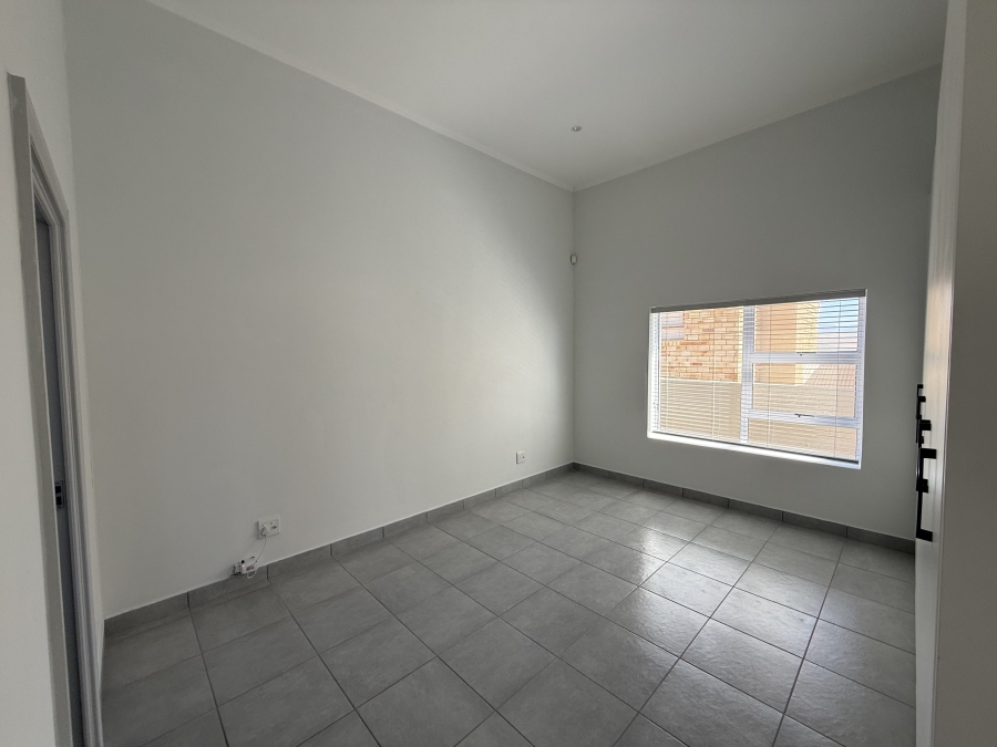 3 Bedroom Property for Sale in Hartenbos Heuwels Western Cape